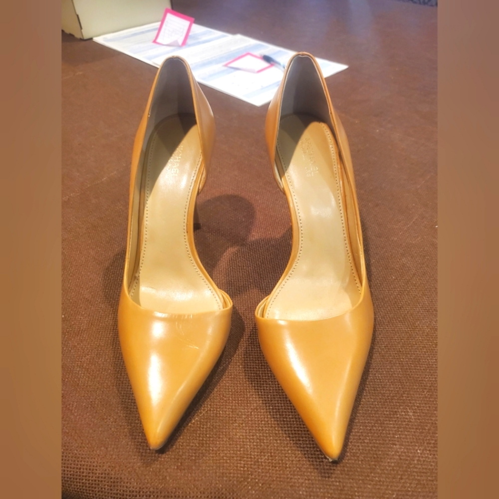 Michael Kors Tan Leather Heels
